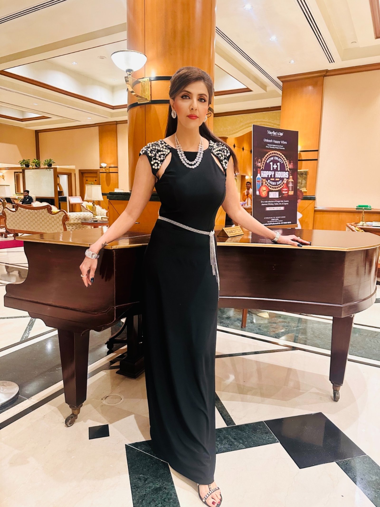 Jyoti Saxena Bags The Most Dazzling Diva Of The Year Award