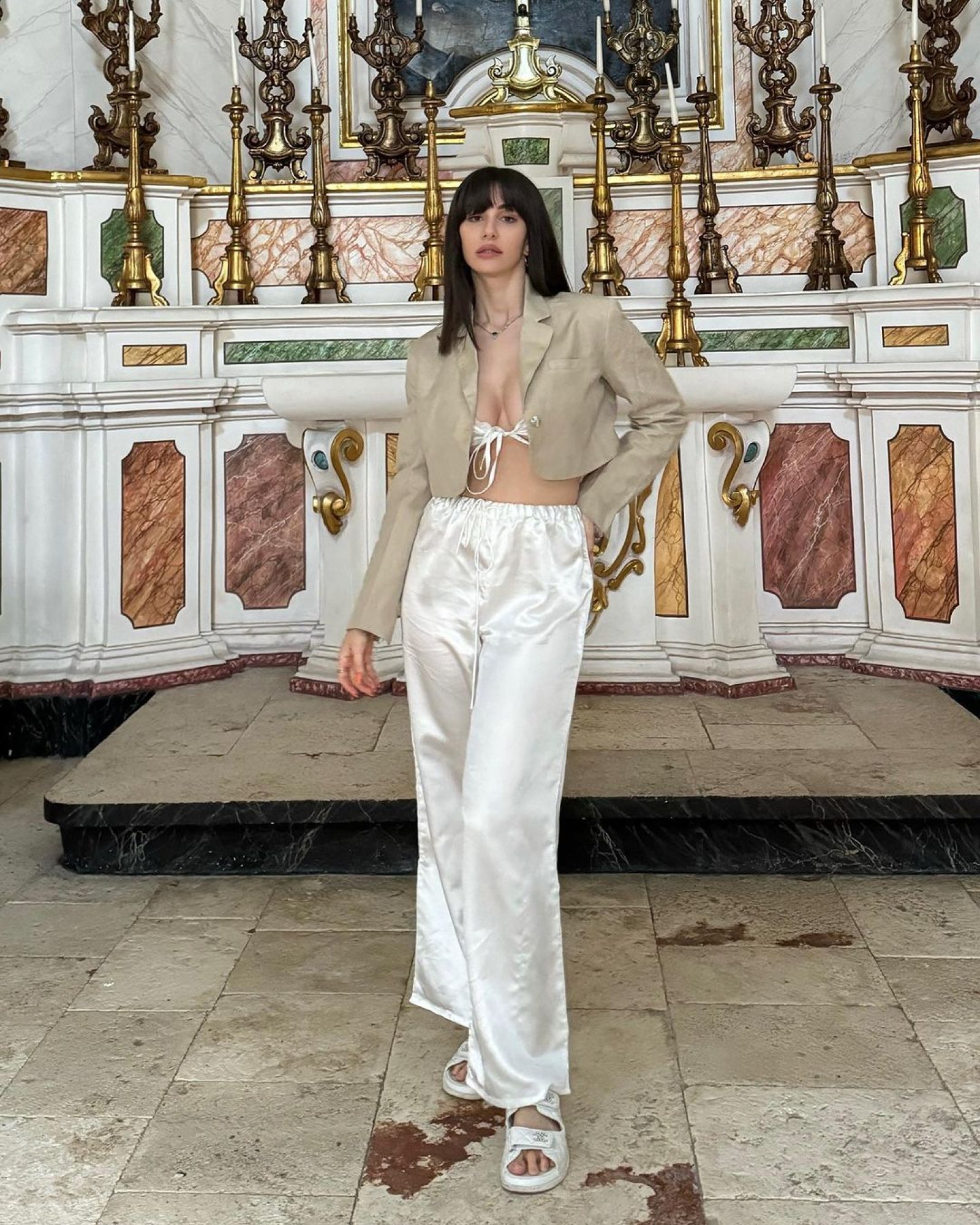 Giorgia Andriani Flaunts Her Toned Midriff As She Shares A Dump Of Pictures From Her Trip To Italy, Puglia A Rural Region Full Of Its Unique Character, Calls It, 'Magical'